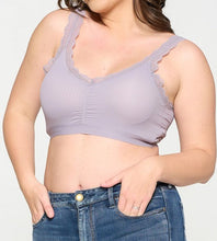Load image into Gallery viewer, Pullover Lace Trim Bralette