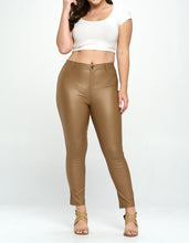 Load image into Gallery viewer, Millennium Skinny Pants
