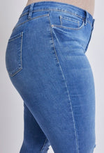 Load image into Gallery viewer, High rise stretchy skinny jeans
