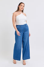 Load image into Gallery viewer, High Rise Wide Leg Denim Jeans
