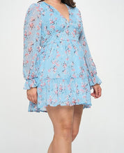 Load image into Gallery viewer, Fit and Flare Long Sleeve Dress
