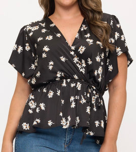 Floral print flutter sleeve top