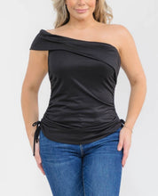 Load image into Gallery viewer, One shoulder side ruched detail top
