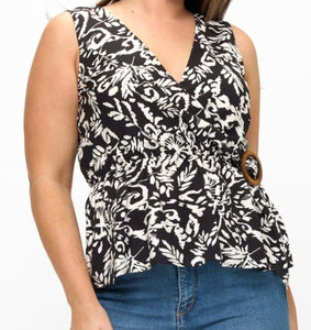 Printed sleeveless top