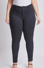 Load image into Gallery viewer, Essential high rise skinny jeans
