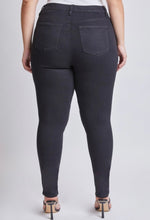 Load image into Gallery viewer, Essential high rise skinny jeans
