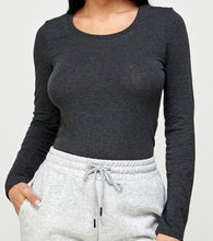 Load image into Gallery viewer, Basic Round Neck Long Sleeve Top
