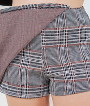 Load image into Gallery viewer, Plaid cotton skort
