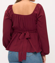 Load image into Gallery viewer, Ruched bust long sleeve top
