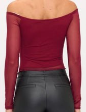 Load image into Gallery viewer, Off Shoulder Mesh Top
