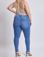 Load image into Gallery viewer, High rise stretchy skinny jeans
