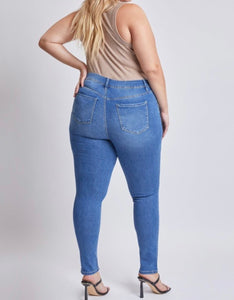 High rise stretchy skinny jeans