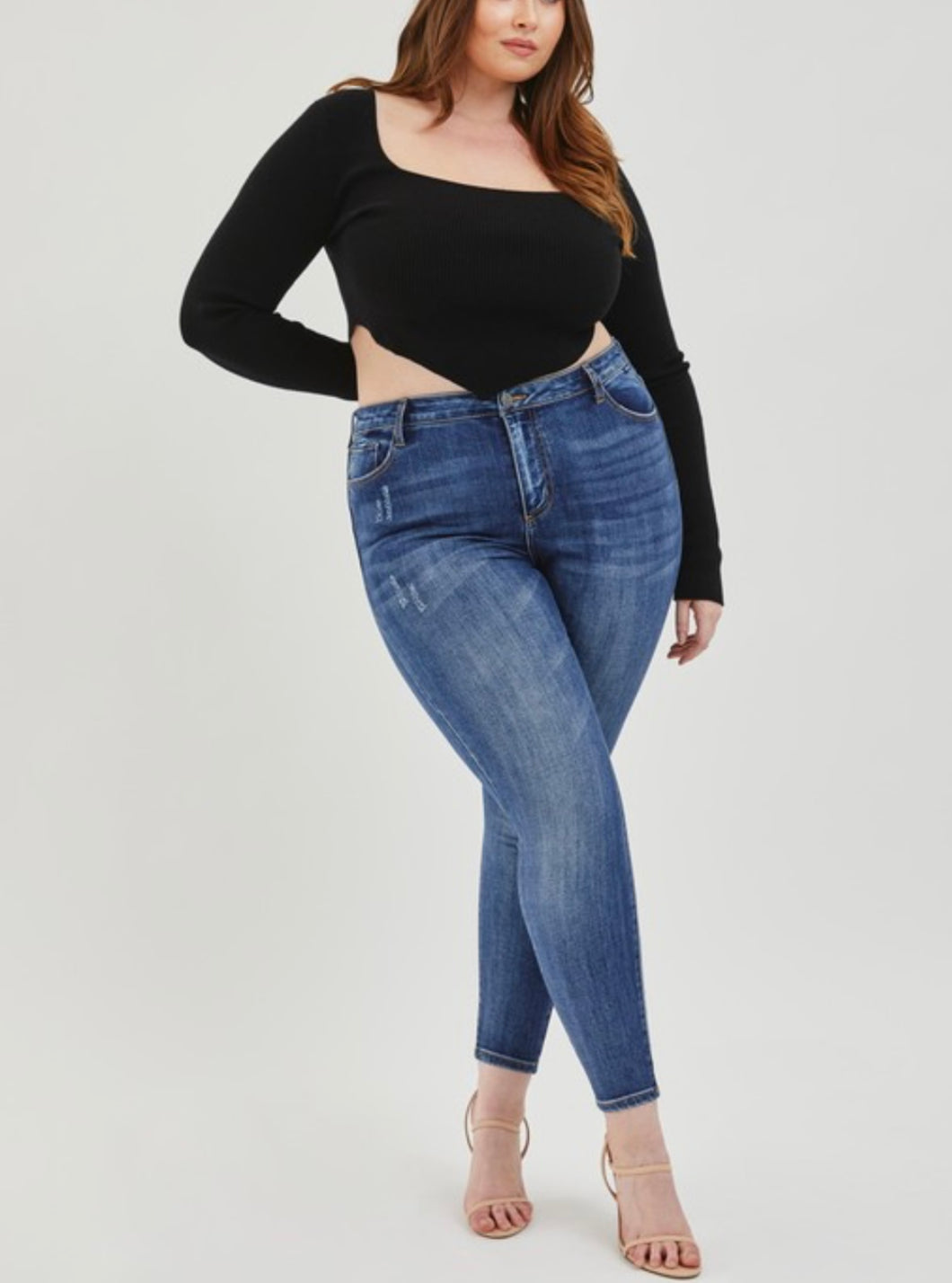 Mid rise skinny jeans