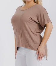 Load image into Gallery viewer, Back twisted top
