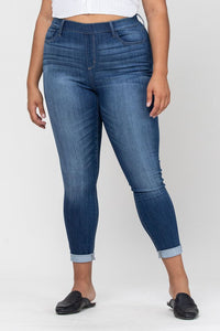 Mid Rise Pull On Crop Skinny Jeans