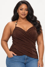 Load image into Gallery viewer, Plus Metallic Ruched Halter Top

