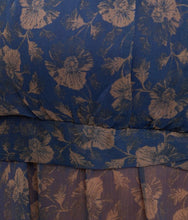 Load image into Gallery viewer, Floral print tie back long sleeve top
