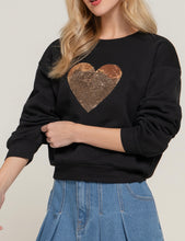 Load image into Gallery viewer, Sequin detail inner fleece sweatshirt
