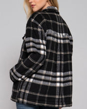 Load image into Gallery viewer, Inner faux fur brushed plaid jacket
