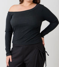 Load image into Gallery viewer, Solid off shoulder long sleeve top
