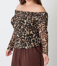 Load image into Gallery viewer, Leopard print off shoulder top
