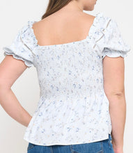 Load image into Gallery viewer, Floral print smocked top
