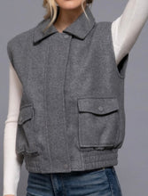 Load image into Gallery viewer, Notched Collar Soft Felt Zip Up Vest
