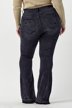 Load image into Gallery viewer, High Rise Five Button Released Hem Flare Jeans
