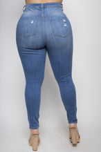 Load image into Gallery viewer, High Rise Repreve Rip Repair Denim Jeans
